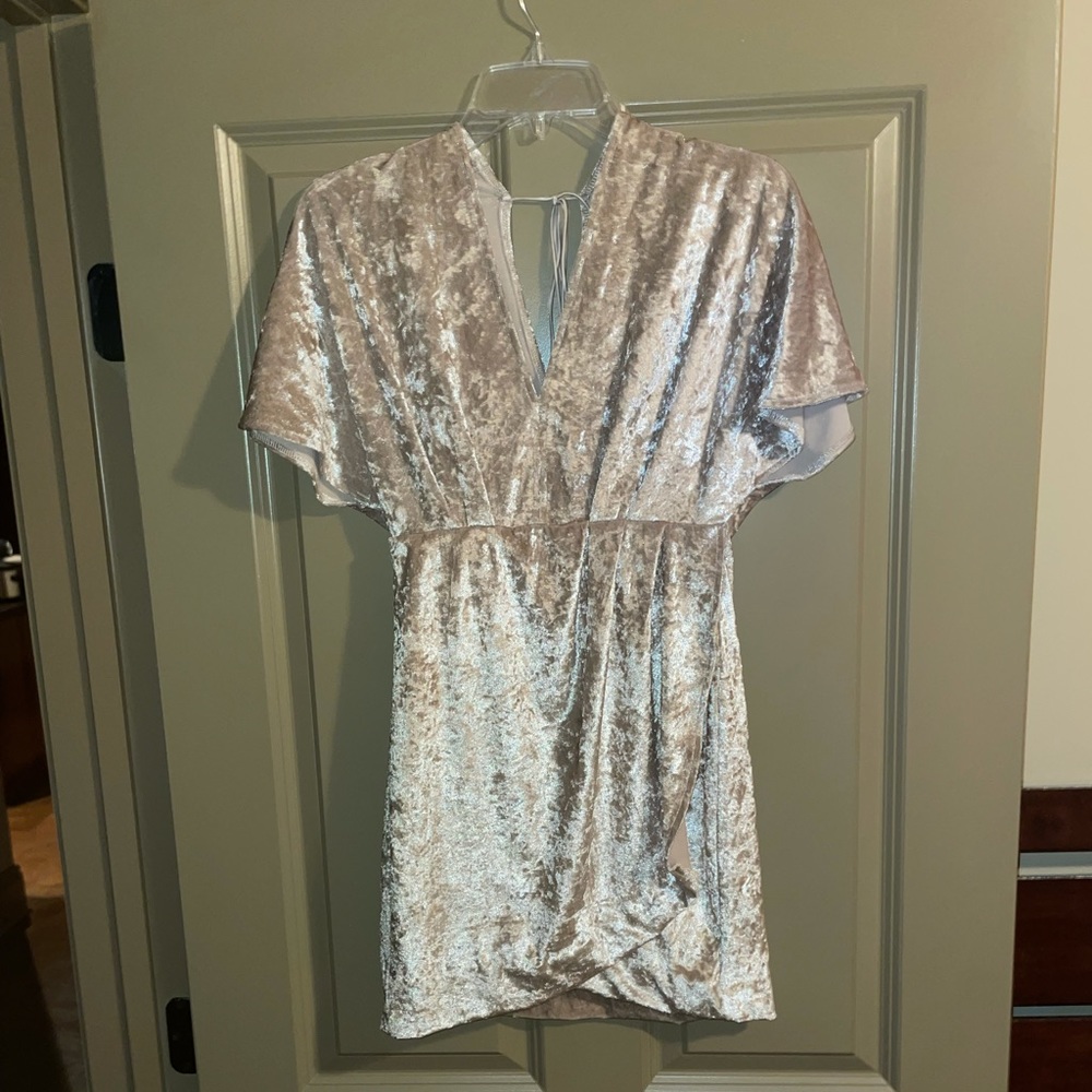 pink velvet v neck dress